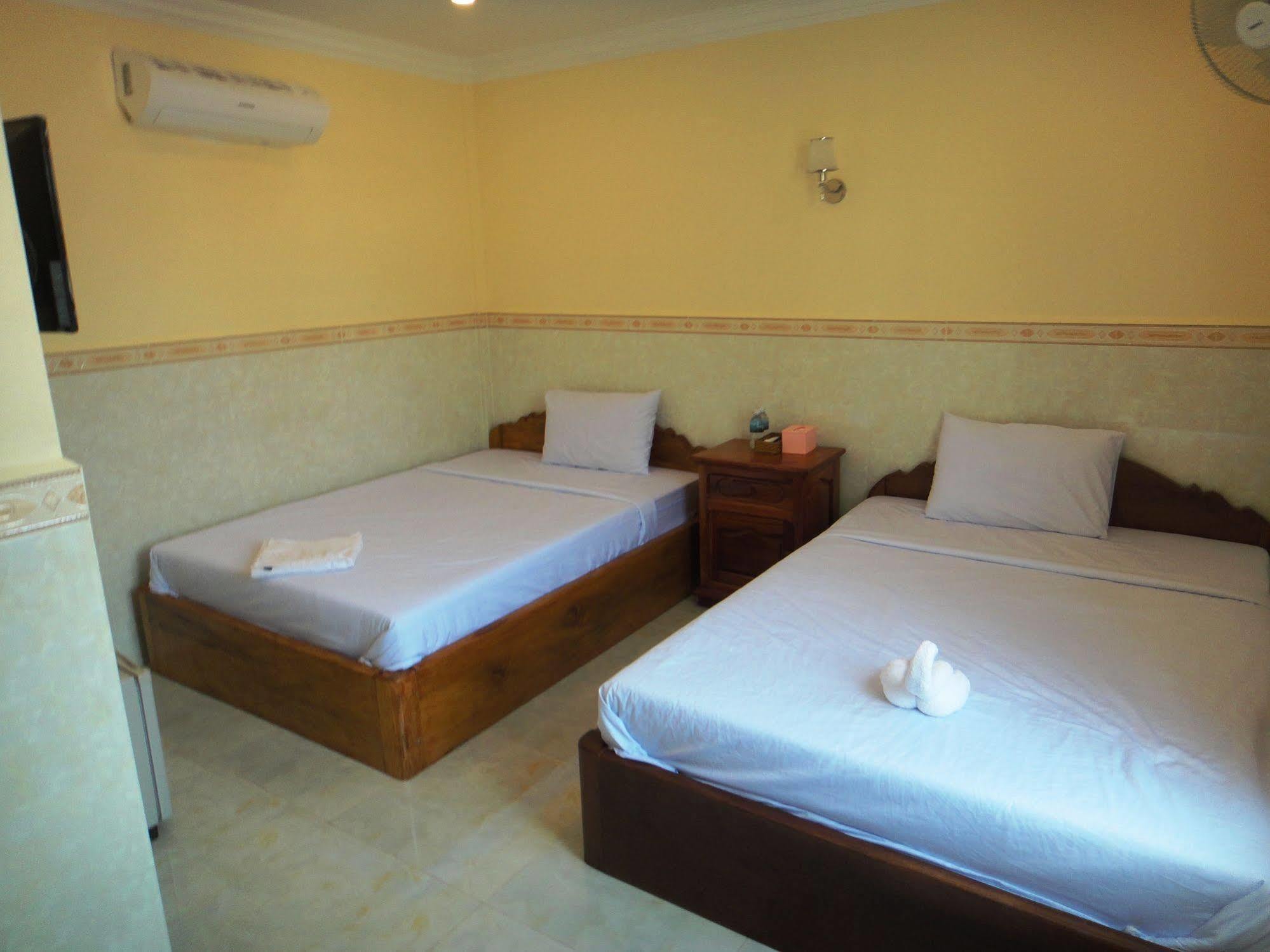 Borey Vatanac Guesthouse Kampot Exterior foto
